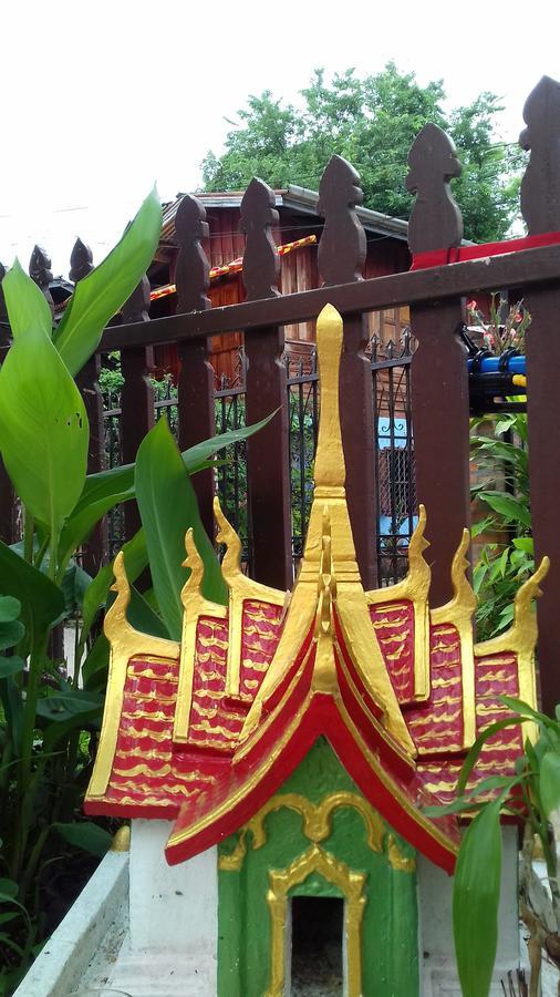 Villay Vanh Place House Luang Prabang Exterior foto